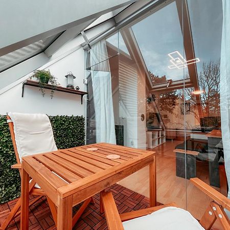 Schoenbrunn Gardens Vienna Apartment Exterior foto